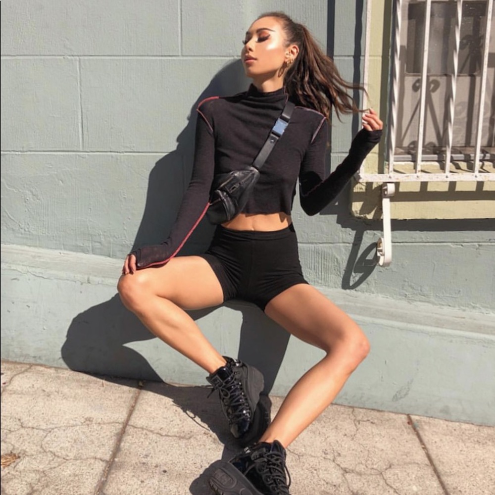 **SOLD** Are You Am I Kikka Top